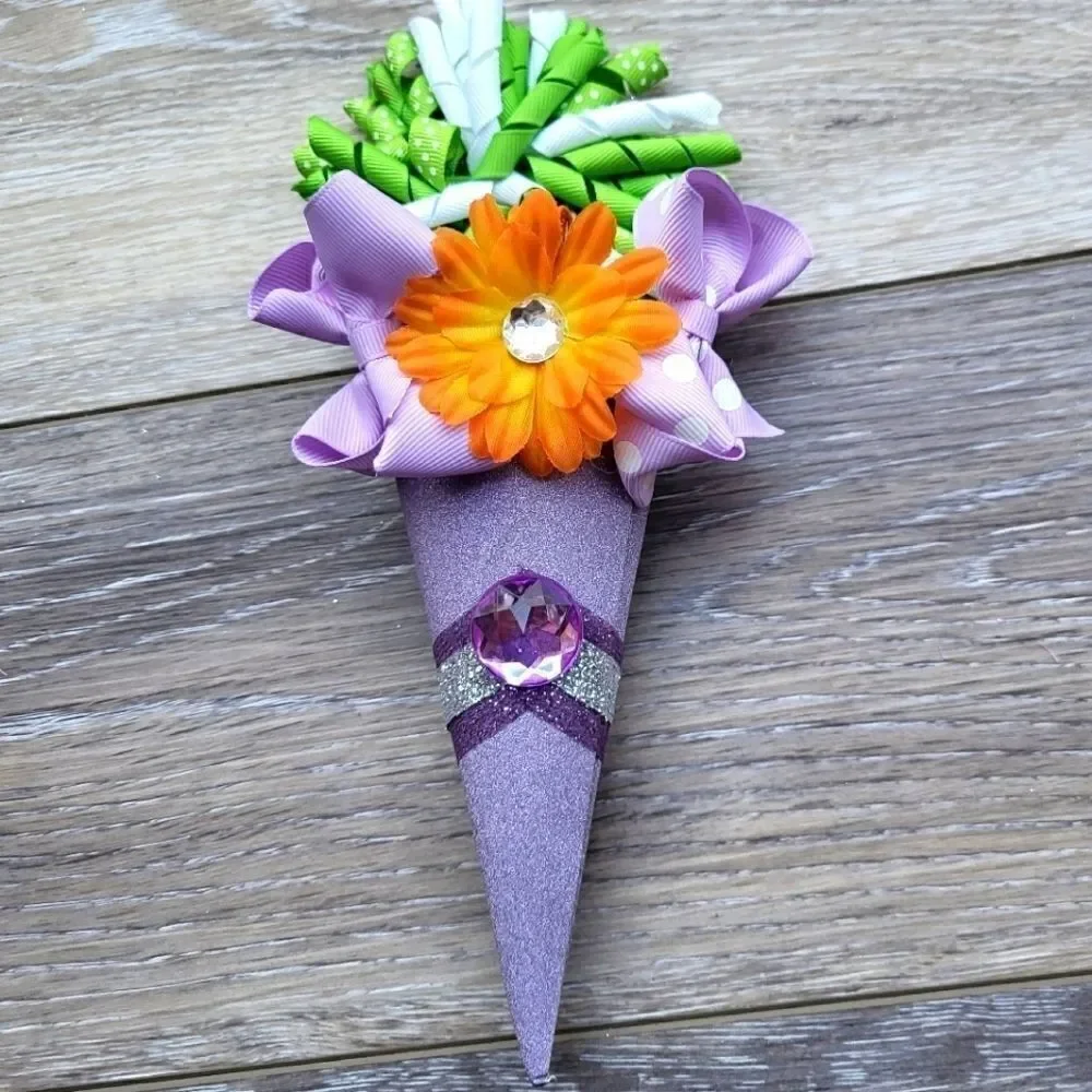 Gift: Small purple hair clip bouquet korker clip bows